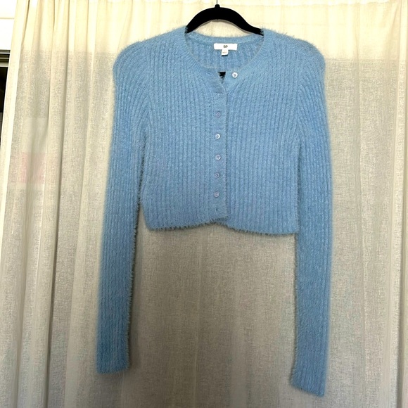 NWOT. BP fuzzy crop sweater top . Never worn. Perfect condition. Super cute. - Picture 3 of 8